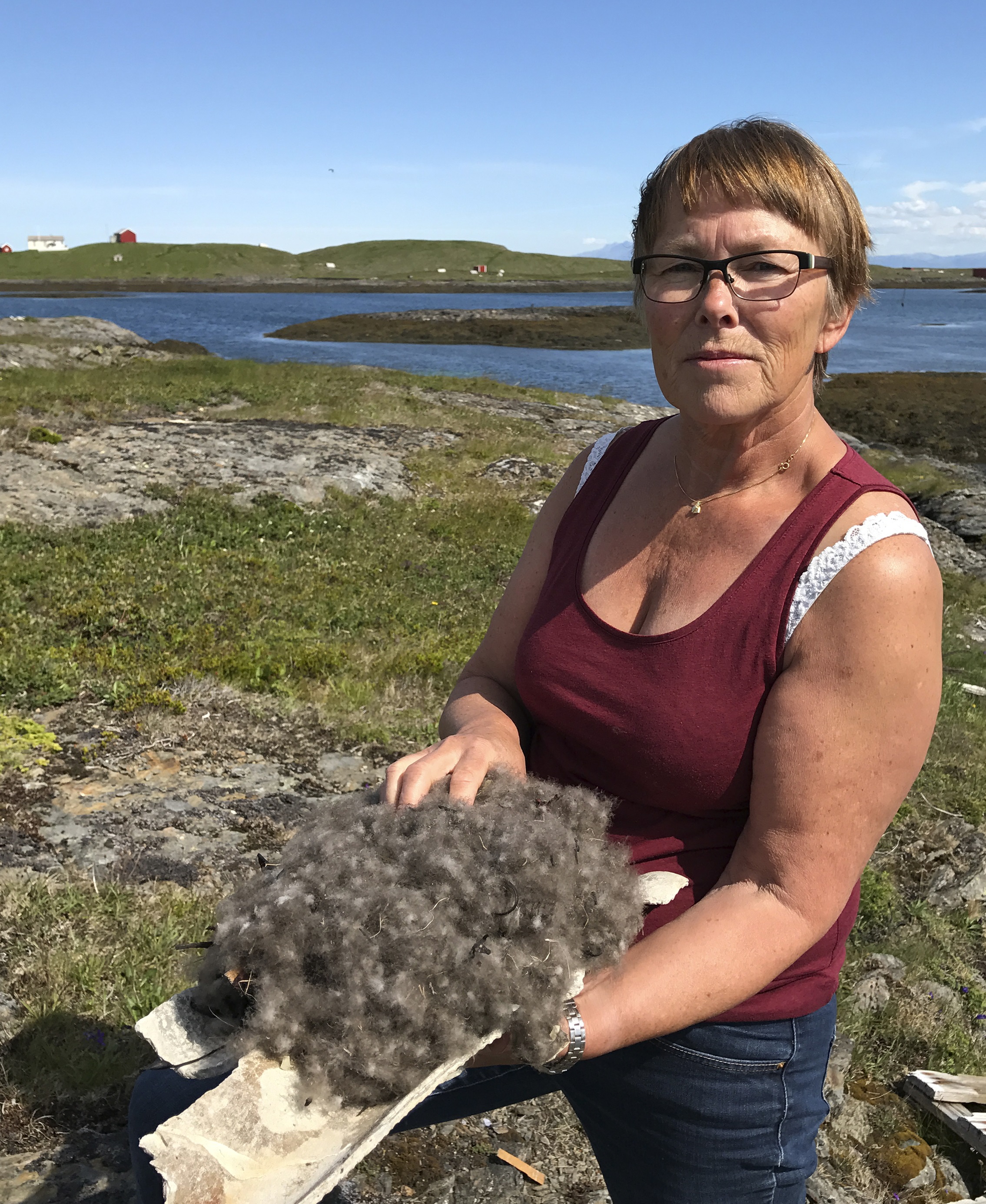 For &aring; f&aring; nok dun til ei dyne trenger du 1 kg fnugglett dun