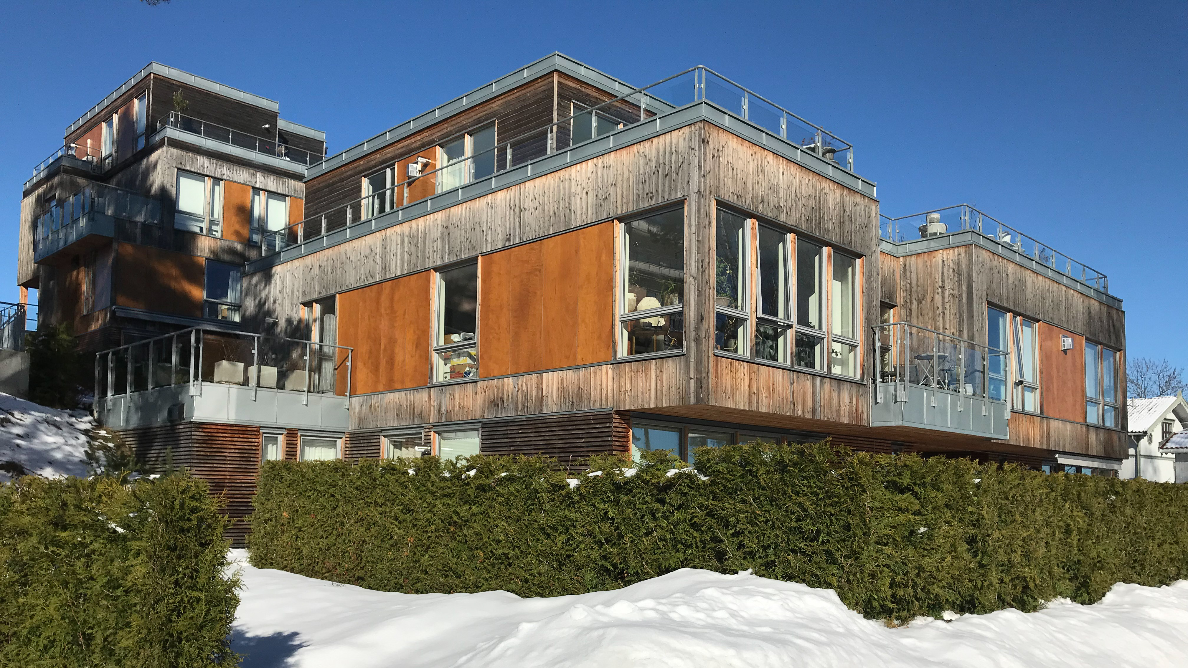 Hva gjør man så når ingen vil ta på seg ansvaret det medfører å sitte i styret i et borettslag eller et sameie? Løsningen kan være å leie inn en forretningsfører.