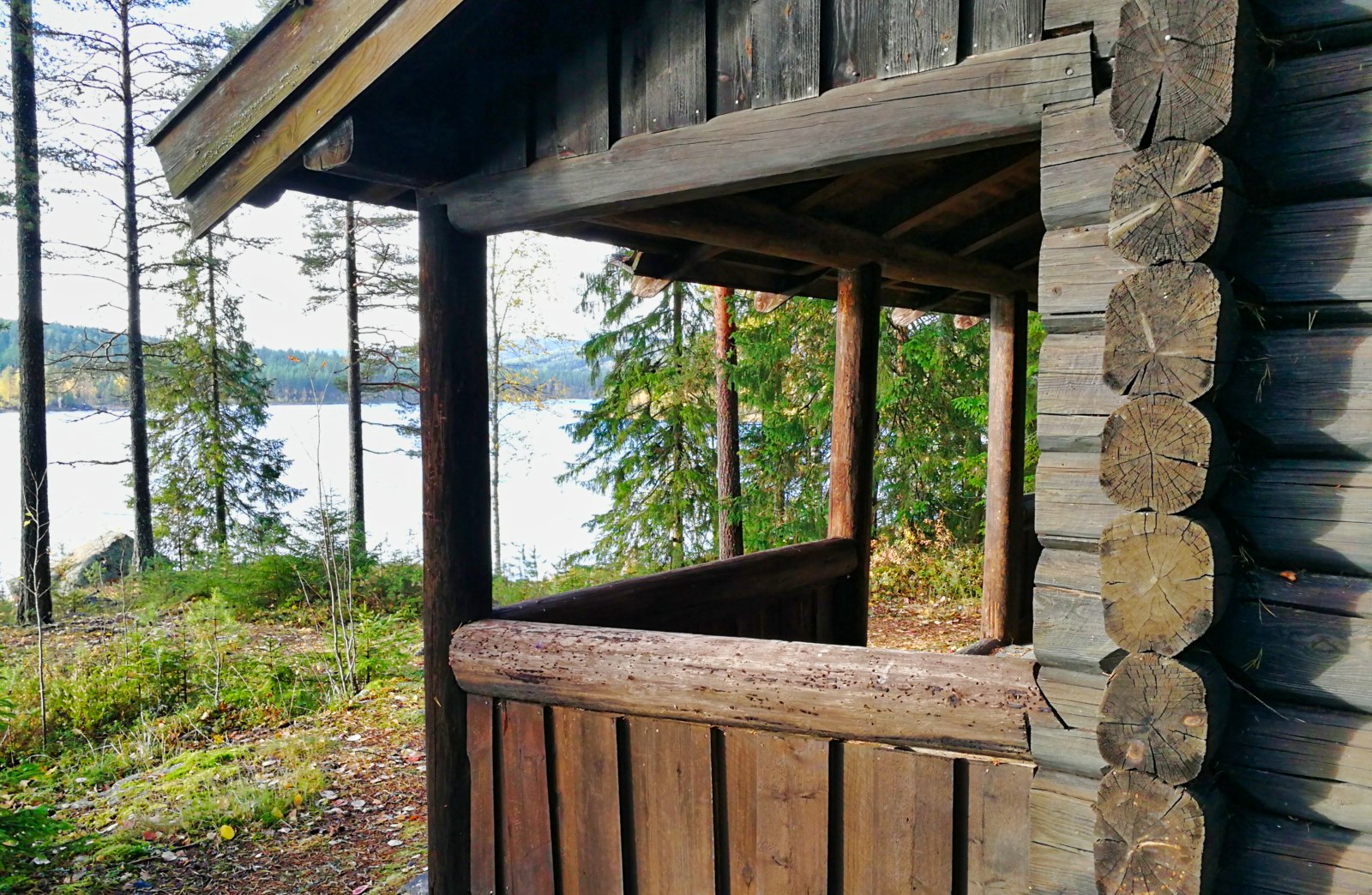 Ved salg av en hytte må du ha eid og bodd i hytten i minst fem år for å kunne selge den skattefritt.