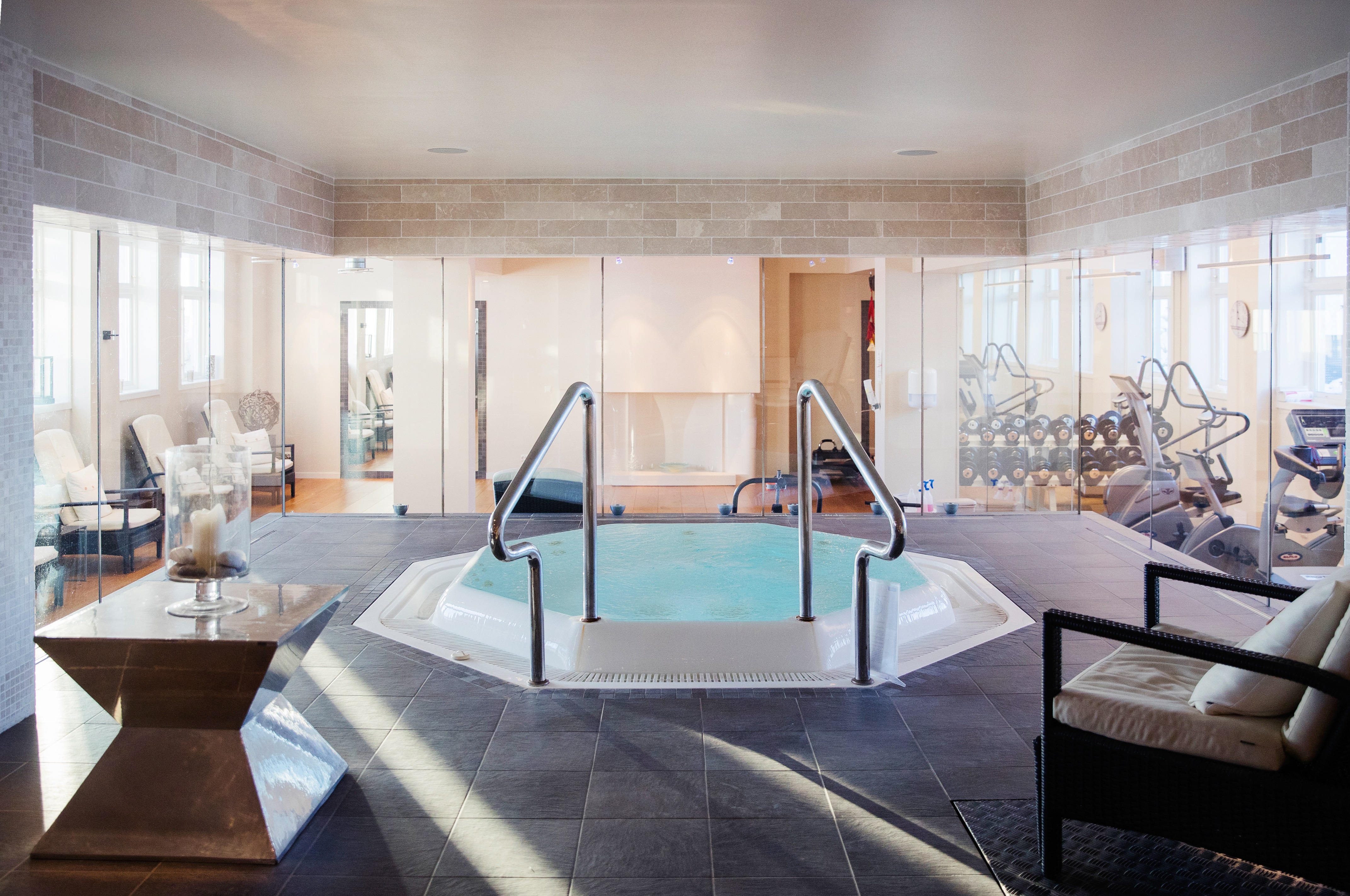 LUKSUS: Det er ikke noe å si på standarden på Eidsvoll. Beboerne har tilgang til spaavdeling, treningsrom, storkjøkken, storstue, leserom, skibod og flotte utearealer.