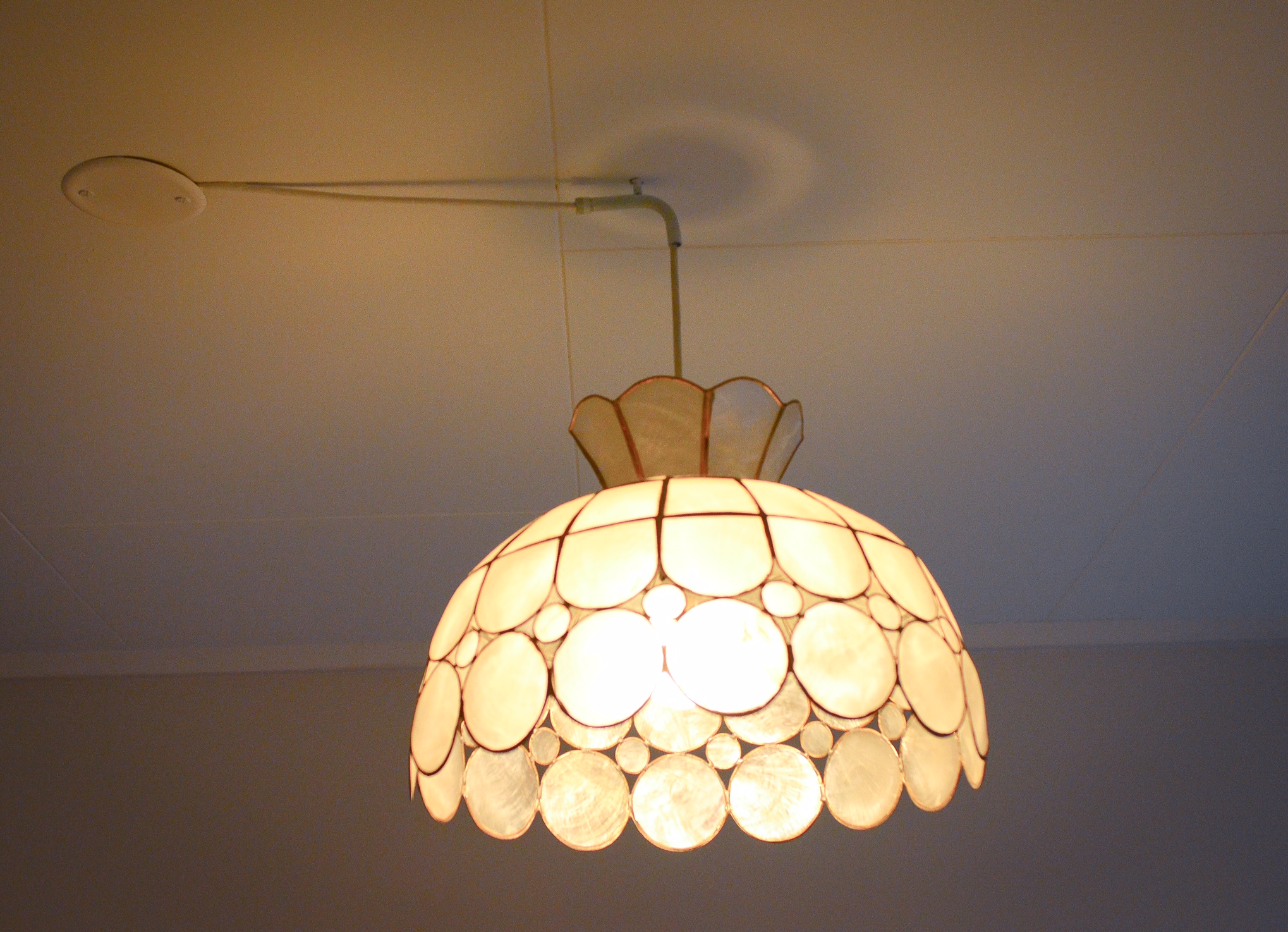 BYTTE UT? Ikke alle lamper kan skiftes selv. Foto: Rikke Åserud