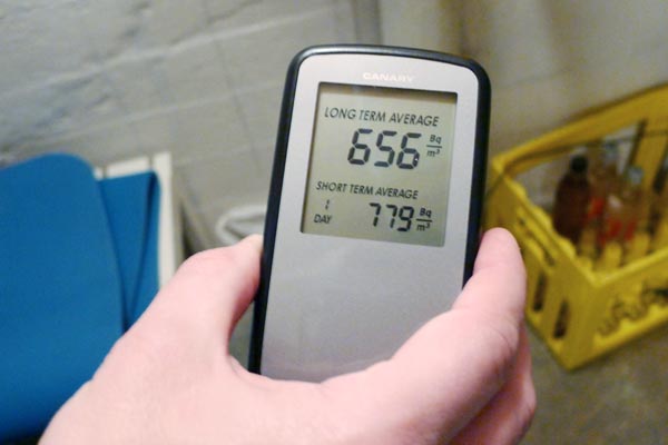 Mål radonnivået i utleieboligen innen 2014.