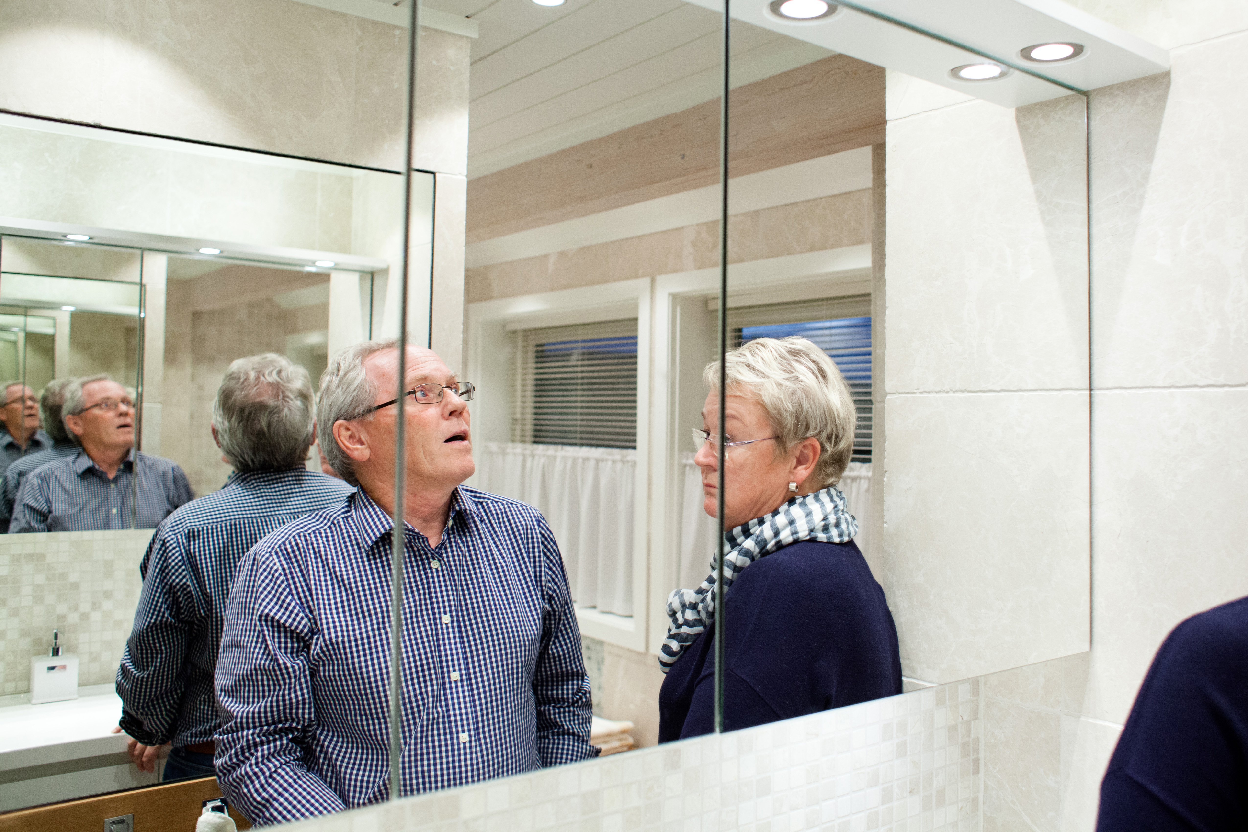 Ekteparet Arild og Ellen Juell-Andersen opplevde en lang rekke problemer da de skulle pusse opp sitt bad. 